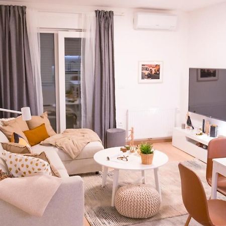 Fresh Comfort Apartment By Irundo Zagreb Exterior foto